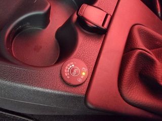 DACIA Dokker Base 1.6 75 kW (101 CV)