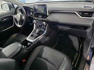 TOYOTA RAV4 hybrid 2WD Feel!