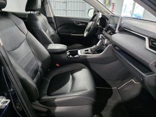 TOYOTA RAV4 hybrid 2WD Feel!