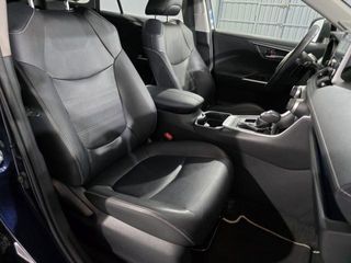 TOYOTA RAV4 hybrid 2WD Feel!