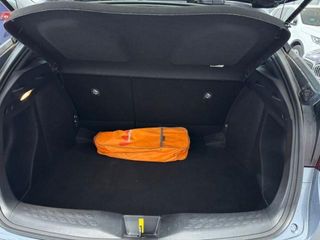 TOYOTA C-HR Hybrid Active