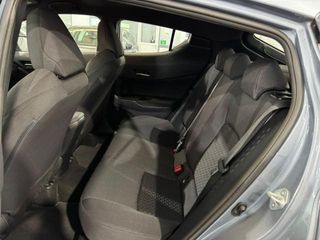 TOYOTA C-HR Hybrid Active