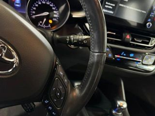 TOYOTA C-HR Hybrid Active