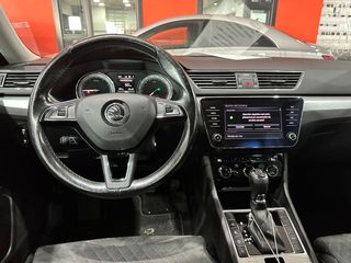 Skoda Superb Combi Ambition 1.4 TSI iV P-HEV DSG