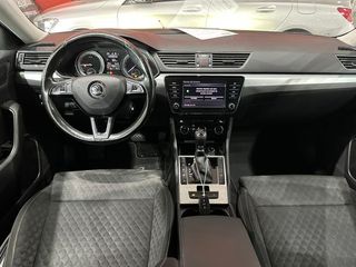 Skoda Superb Combi Ambition 1.4 TSI iV P-HEV DSG