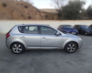 Kia 90923 asientos ceed 1.6 crdi 2006-2009