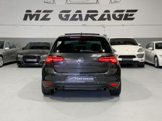 VOLKSWAGEN Golf GTI Performance 2.0 TSI 230CV BMT