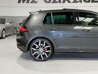 VOLKSWAGEN Golf GTI Performance 2.0 TSI 230CV BMT