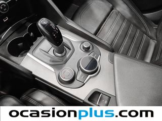 Alfa Romeo Giulia 2.0 GME T4 Veloce ATX 206 kW (280 CV)