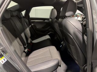 AUDI A3 Sedan S line 35 TDI 110kW S tronic