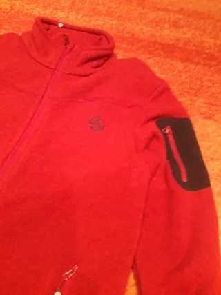 Forro polar Ternua S granate seminuevo