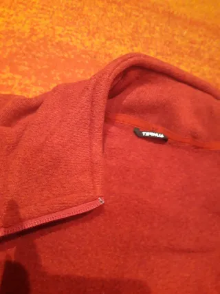 Forro polar Ternua S granate seminuevo