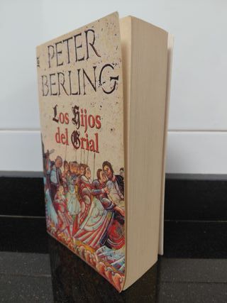 Los hijos del Grial. Peter Berling