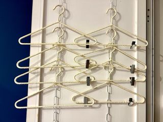 Lotes de Perchas forradas con y sin pinzas Envío