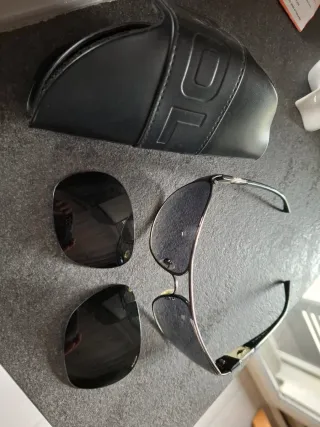 Occhiali da sole Police