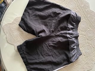 Pantalones cortos grises con cordón