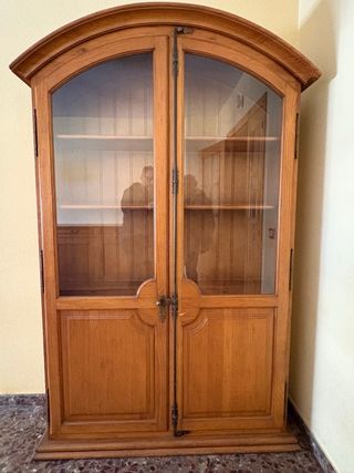 Vitrina Roble 210x125