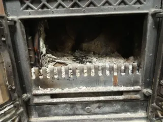 Oferta por reforma‼️chimenea de leña metálica