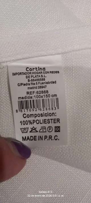 Cortina visillo bordada con calabazas