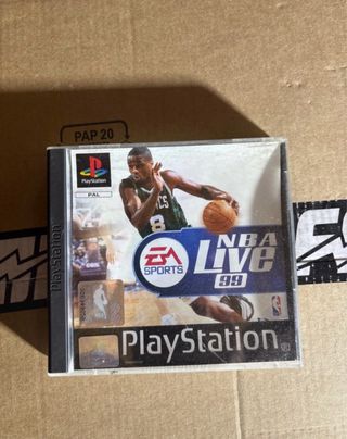 NBA Live 99 PS1