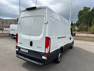 IVECO DAILY 33 S 16 V 3520 H2 156 FURGON