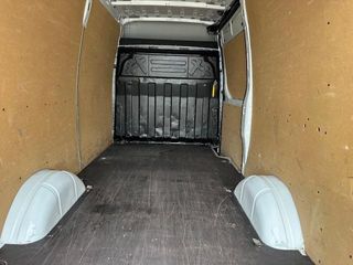 IVECO DAILY 33 S 16 V 3520 H2 156 FURGON