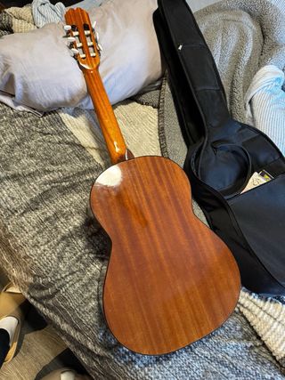 Guitarra Española Clásica afinable, buen sonido