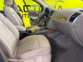 Audi Q5 quattro  2011