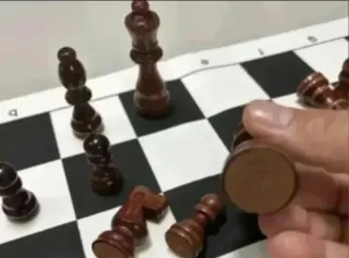 Set Figuras Ajedrez de madera Staunton 3,2/8,3 cm