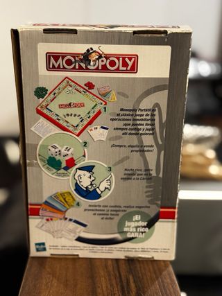 Giochi da tavolo da viaggio Cluedo e Monopoly