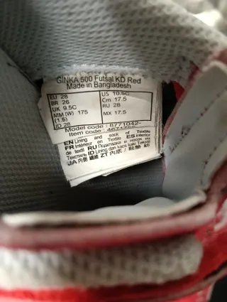 Botas de fútbol sala Decathlon rojas