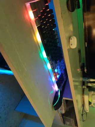 Nfortec PC Gaming con luces LED azules