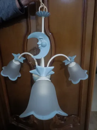 Lámpara infantil luna y estrellas