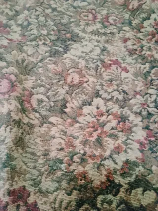 Copritavolo floreale in tessuto