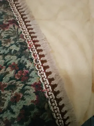 Copritavolo floreale in tessuto