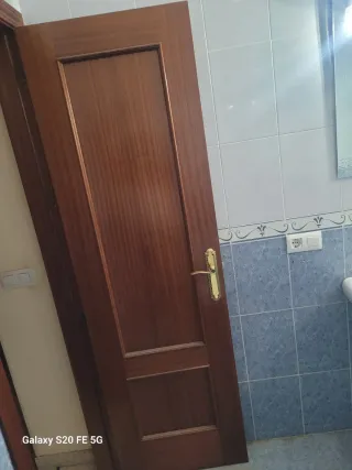 Puerta de madera interior Hay 5