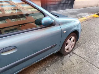 Renault Clio 2003