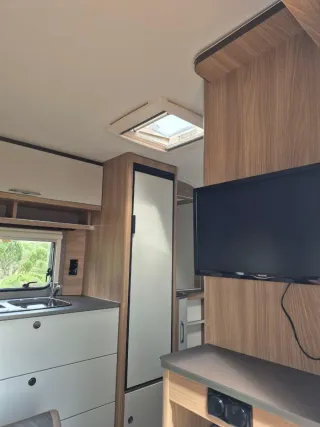 Caravana burstner premio  460ts