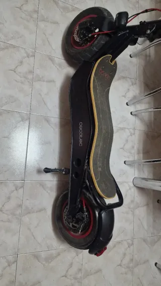 Patinete Cecotec Bongo Serie Z
