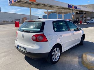 Volkswagen Golf 2005