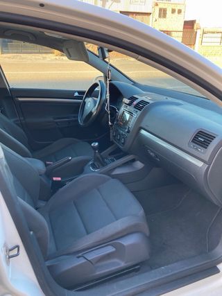 Volkswagen Golf 2005