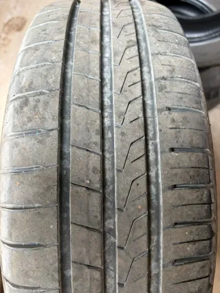 Neumáticos 195/65 R15 90%