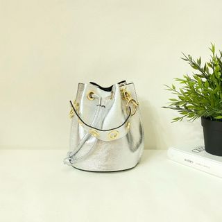 Bolso de piel auténtica plateado 0808