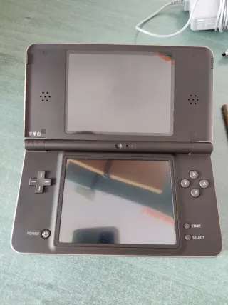 Nintendo DSi XL Nera / Marrone QUASI NUOVA