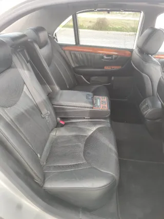Lexus LS430 2004