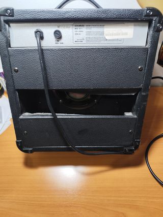 Amplificador Guitarra Ginelli MG-10 15W