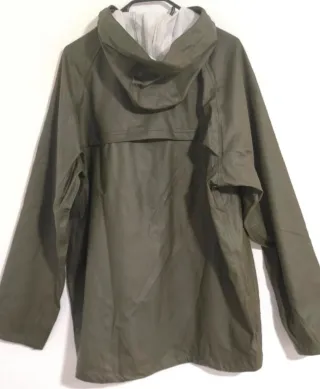 Chubasquero Tretorn Verde Militar talla Xl