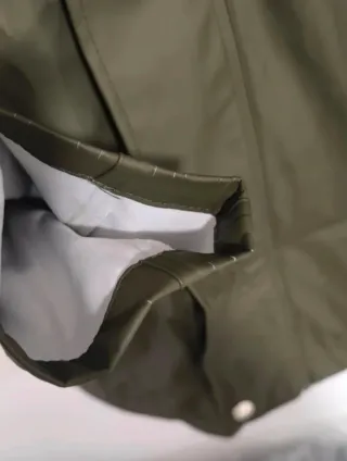 Chubasquero Tretorn Verde Militar talla Xl