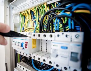 Mantenimientos y servicios