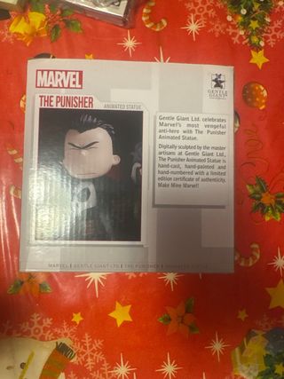 Figura Marvel The Punisher Gentle Giant Edición Li